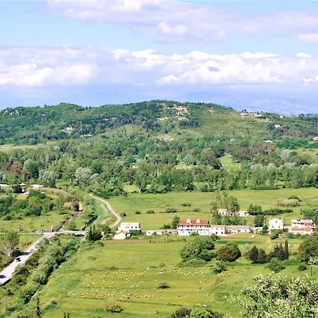 Lioriza Villa *