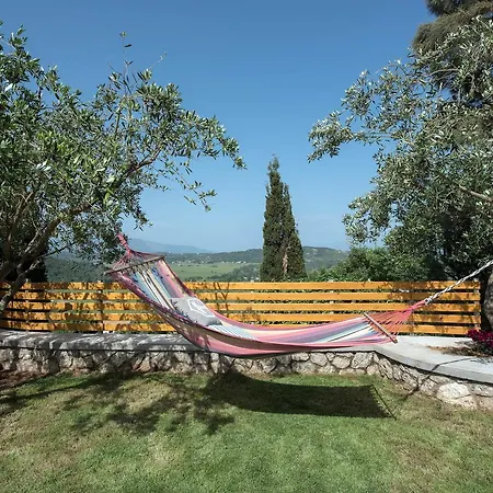 Villa Lioriza *
