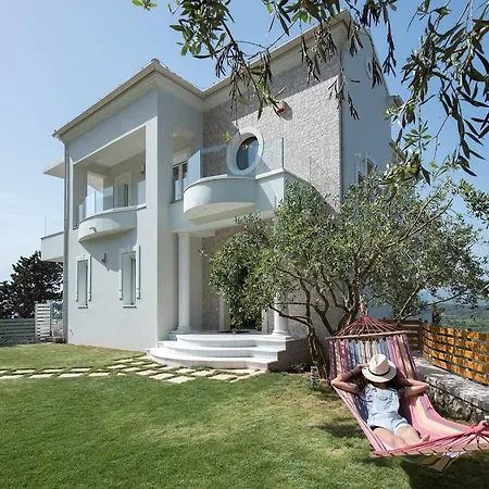 Villa Lioriza