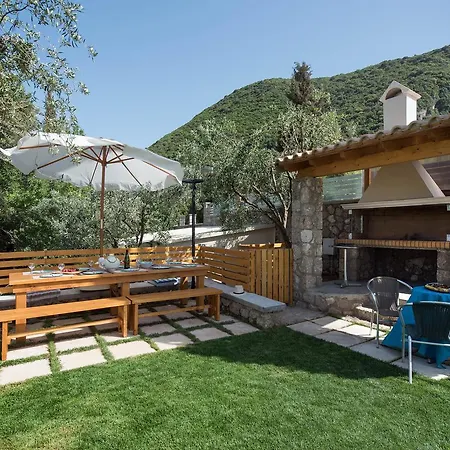Lioriza Villa *